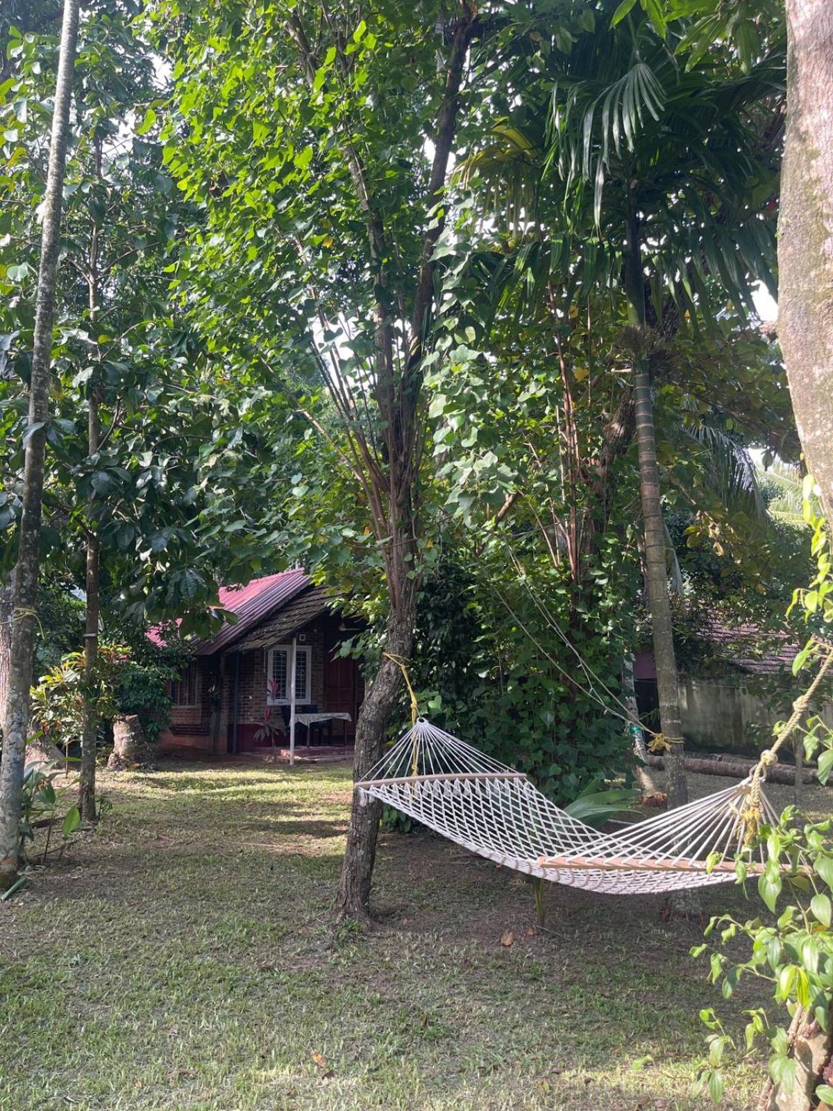 Ashtamudi Villa Kollam Exterior photo