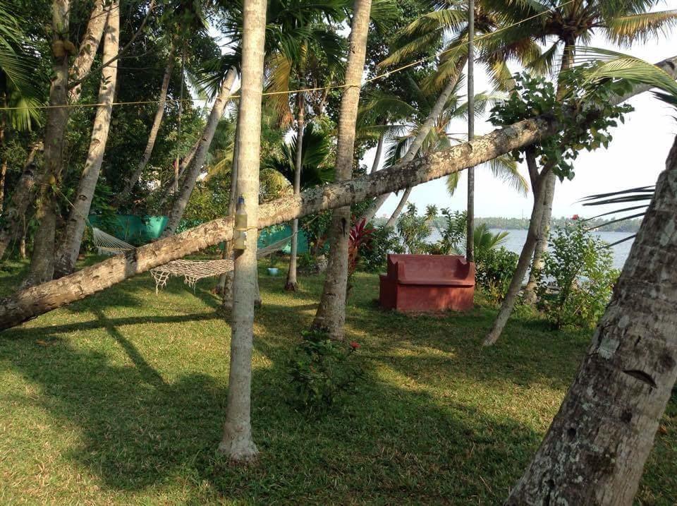 Ashtamudi Villa Kollam Exterior photo