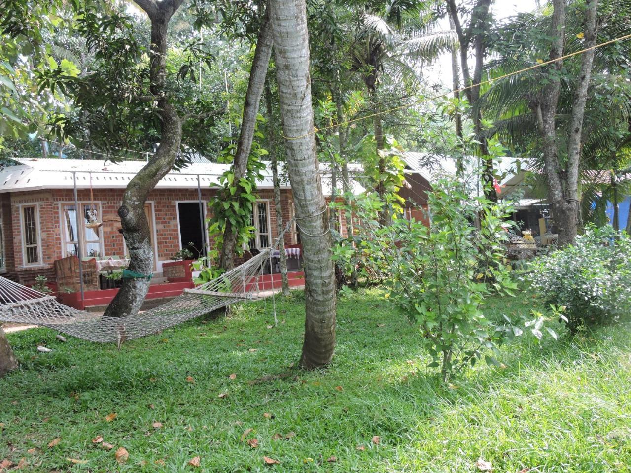 Ashtamudi Villa Kollam Exterior photo